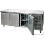 KTT 310 Tiefkühltisch mit 3 Türen 1760x700x850mm